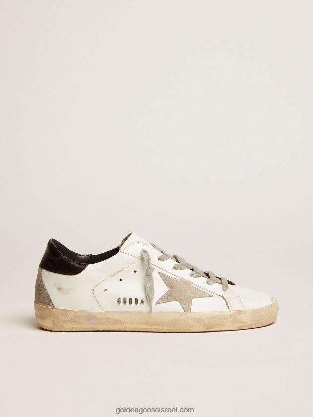 נשים Golden Goose נעלי ספורט כוכב-על עם לשונית עקב שחורה וכיתוב חתיך ממתכת 246D2410