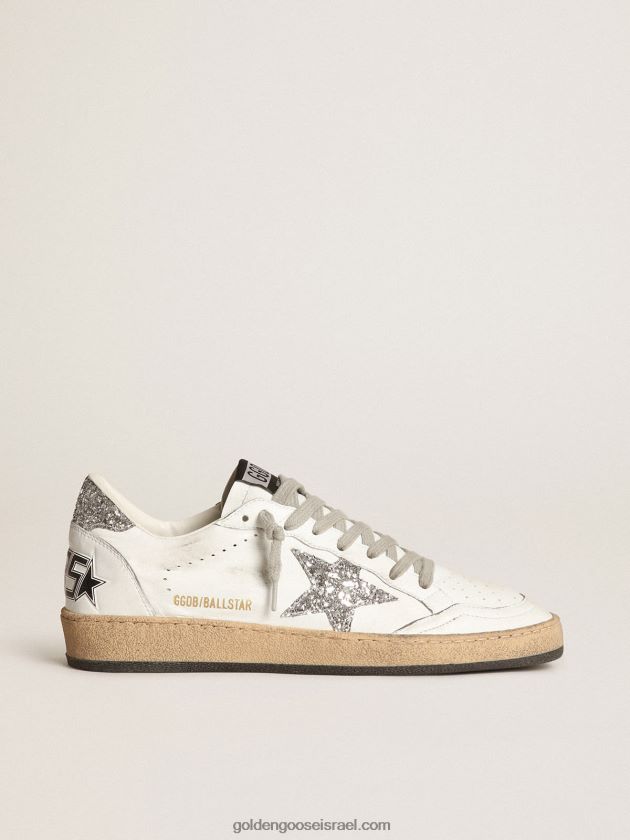 נשים Golden Goose נעלי ספורט כוכבי כדור מעור נאפה לבן עם כוכב נצנצים כסופים ולשונית עקב 246D2436