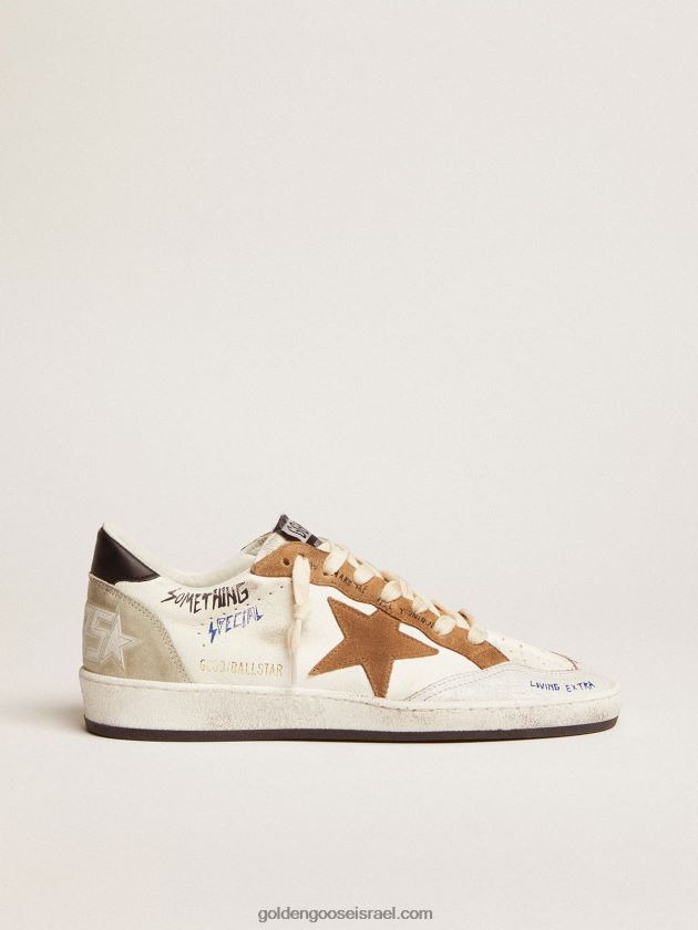 נשים Golden Goose נעלי ספורט כוכבי כדור עם כוכב זמש בצבע טבק וכרטיסיית עקב עור שחורה 246D2479