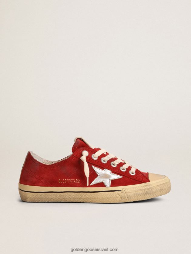נשים Golden Goose סניקרס v-star ltd בזמש אדום כהה עם כוכב עור מטאלי כסוף 246D24137